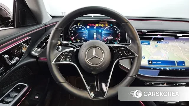 Mercedes-Benz E-Class W214 2024 Черный из Кореи, фото 4