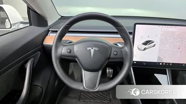 Tesla Model 3 2020 Белый из Кореи, фото 4