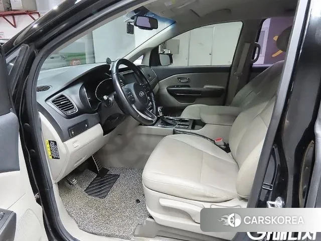 Kia The New Carnival 2019 Черный из Кореи, фото 4