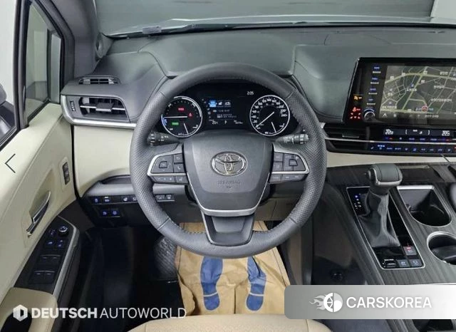 Toyota Sienna 4th Generation 2024 Серебряный из Кореи, фото 4