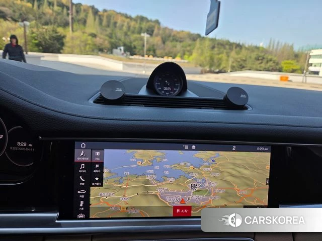 Porsche Panamera (971) 2020 Белый из Кореи, фото 4