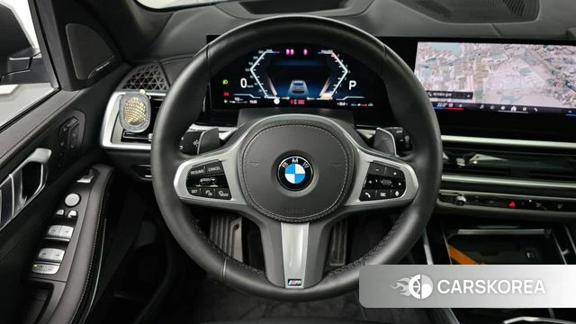 BMW X7 (G07) 2024 Цвет галактики из Кореи, фото 4