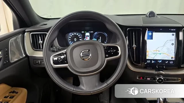 Volvo XC60 second Generation 2019 Белый из Кореи, фото 4