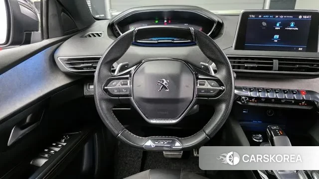 Peugeot 5008 second generation 2018 Черный из Кореи, фото 4