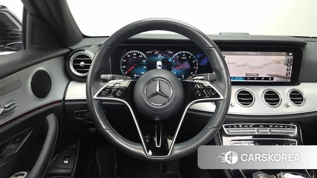 Mercedes-Benz E-Class W213 2021 Черный из Кореи, фото 4