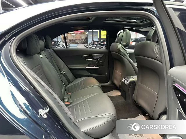 Mercedes-Benz Class C 2023 Черный из Китая, фото 4