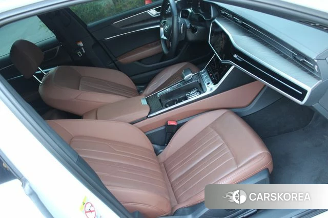 Audi A6 (C8) 2023 Белый из Кореи, фото 4