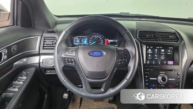 Ford Explorer 2018 Белый из Кореи, фото 4
