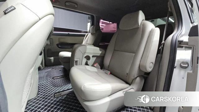 Kia The New Carnival 2018 Белый из Кореи, фото 4