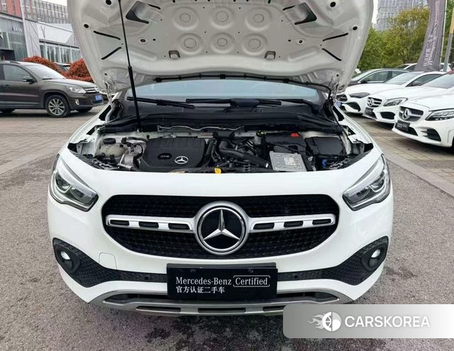 Mercedes-Benz GLA 2021 Белый из Китая, фото 4