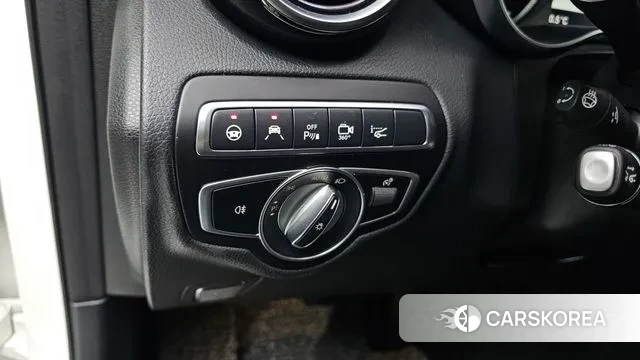 Mercedes-Benz GLC-Class X253 2018 Белый из Кореи, фото 4