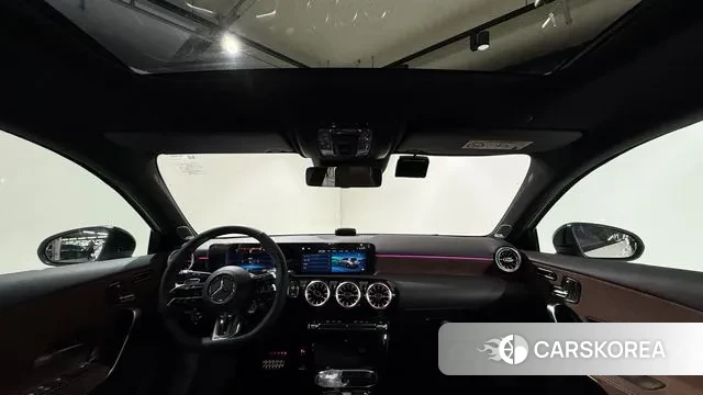 Mercedes-Benz A-Class W177 2025 Белый из Кореи, фото 4