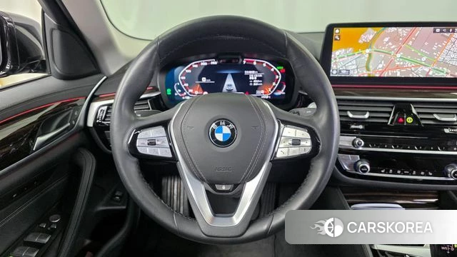 BMW 5 Series (G30) id 3864780 из Кореи 4