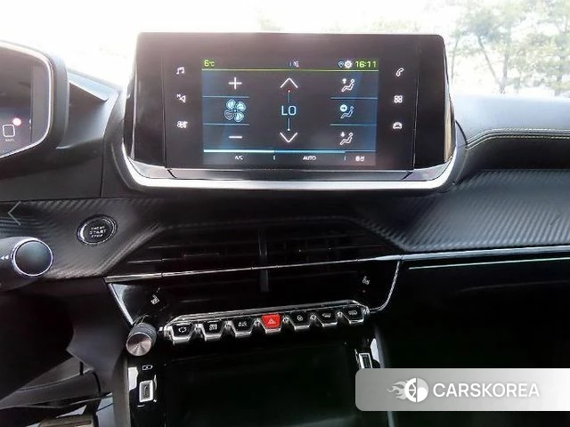 Peugeot e-2008 second generation 2021 Черный из Кореи, фото 4