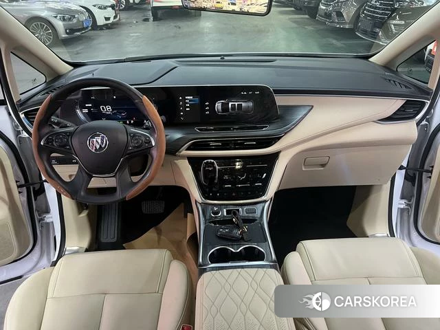 Buick GL8 2023 Белый из Китая, фото 4