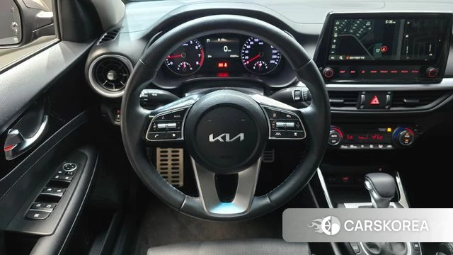 Kia The New K3 2nd generation 2023 Серый из Кореи, фото 4