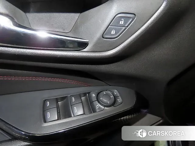 Chevrolet (GM Daewoo) Trax Crossover 2023 Зеленый из Кореи, фото 4