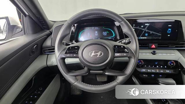 Hyundai The New Avante Hybrid (CN7) 2025 Белый из Кореи, фото 4