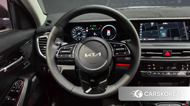 Kia The New Seltos 2024 Черный из Кореи, фото 4