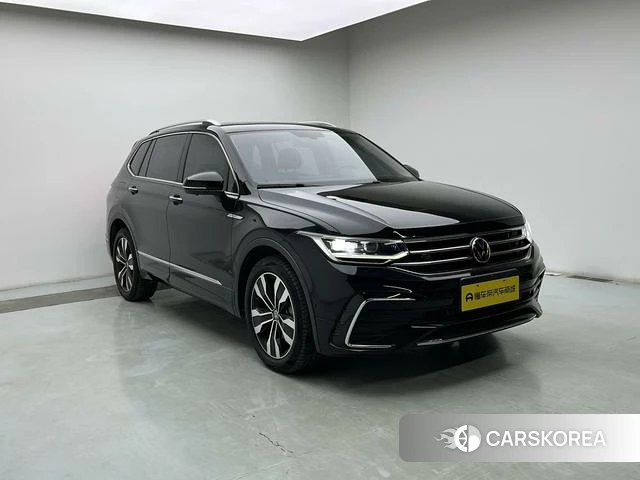 Volkswagen Tiguan L 2022 Черный из Китая, фото 4