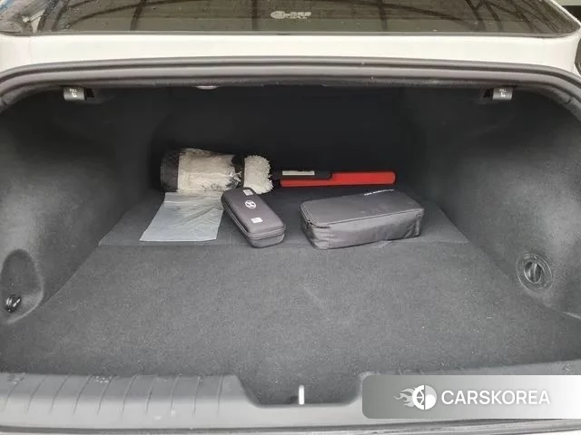 Hyundai Ionic 6 2024 Белый из Кореи, фото 4