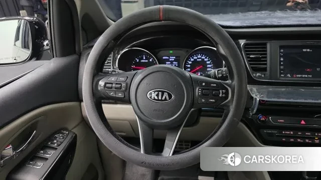 Kia The New Carnival 2019 Черный из Кореи, фото 4