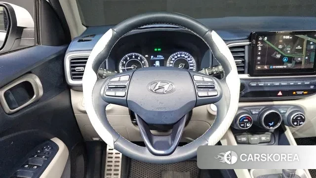 Hyundai Venue 2022 Белый из Кореи, фото 4