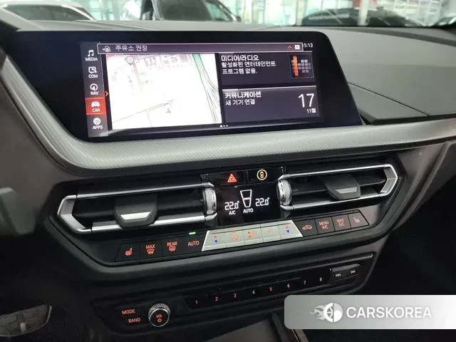 BMW 1 Series (F40) 2024 Черный из Кореи, фото 4