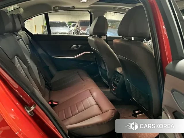 BMW 3 Series (G20) 2020 Оранжевый из Кореи, фото 4