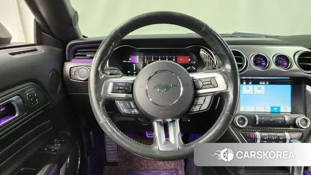 Ford Mustang 2018 Черный из Кореи, фото 4