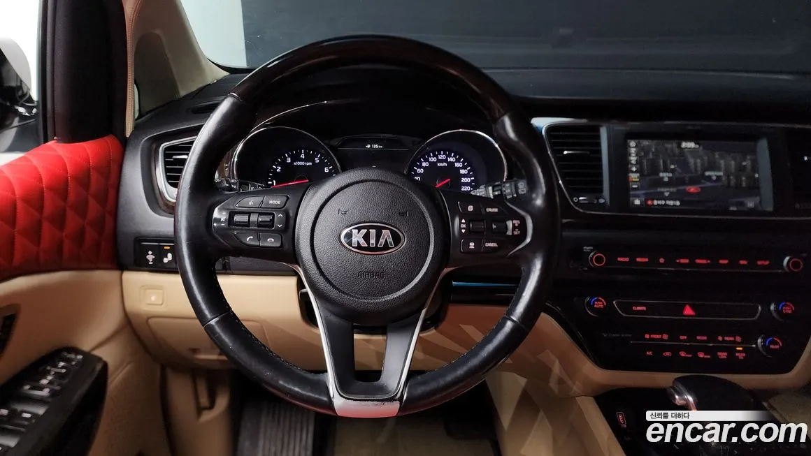 Kia The New Carnival 2018 Белый из Кореи, фото 4