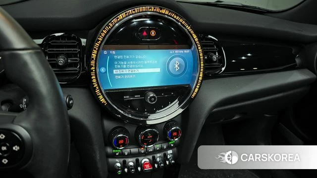 Mini Cooper Convertible 2023 Красный из Кореи, фото 4