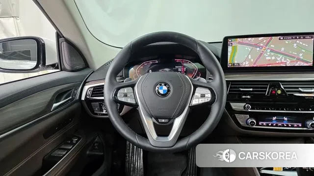 BMW 6 Series GT (G32) 2024 Белый из Кореи, фото 4