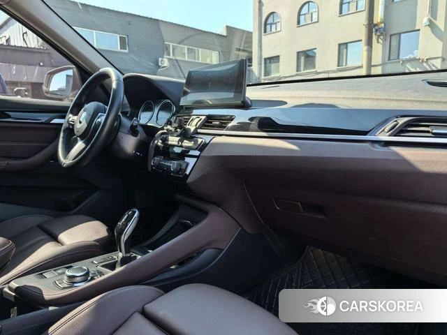 BMW X1 2022 Белый из Китая, фото 4