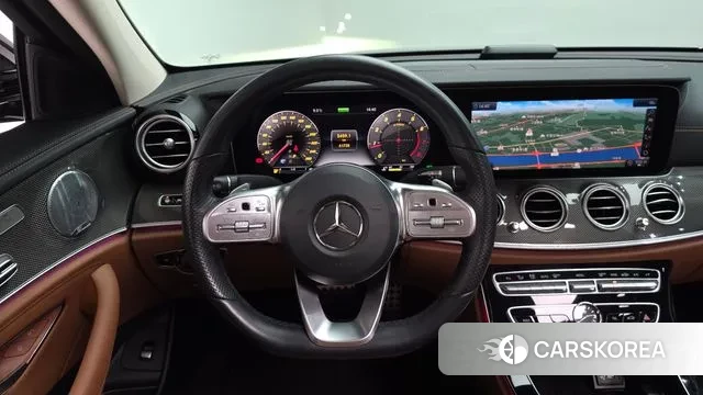 Mercedes-Benz E-Class W213 2019 Черный из Кореи, фото 4
