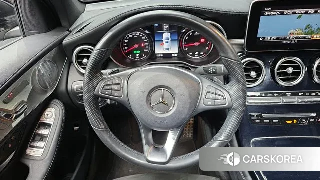 Mercedes-Benz GLC-Class X253 2019 Черный из Кореи, фото 4