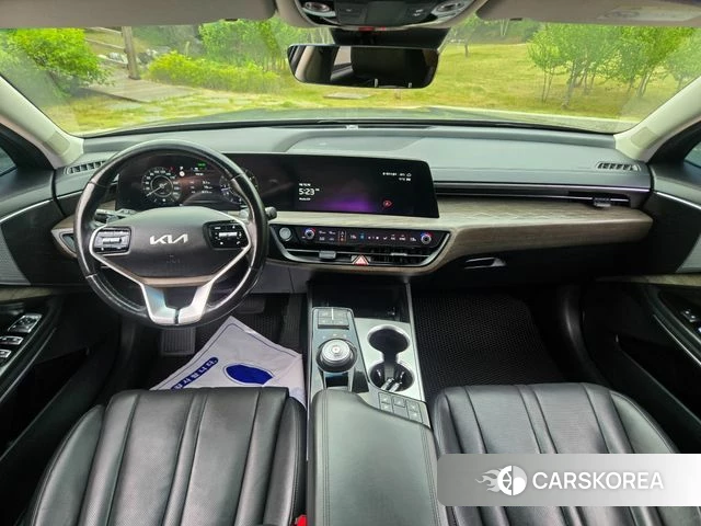 Kia K8 2022 Серебристо-серый из Кореи, фото 4