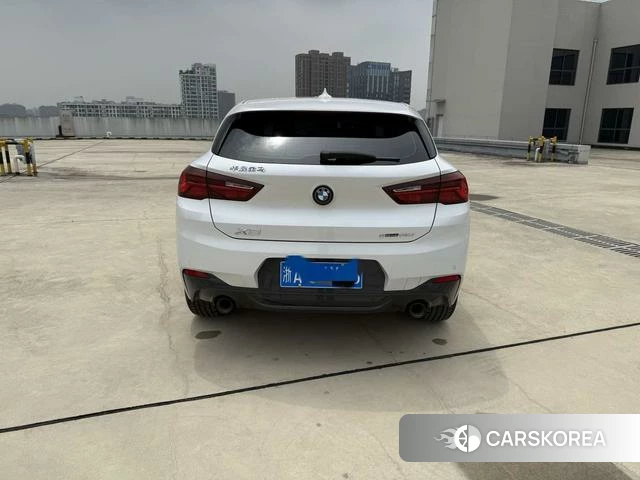 BMW X2 2023 Белый из Китая, фото 4