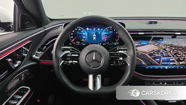 Mercedes-Benz E-Class W214 2024 Белый из Кореи, фото 4