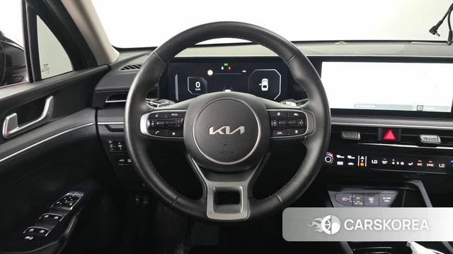 Kia The New K5 Hybrid 3rd generation 2025 Черный из Кореи, фото 4