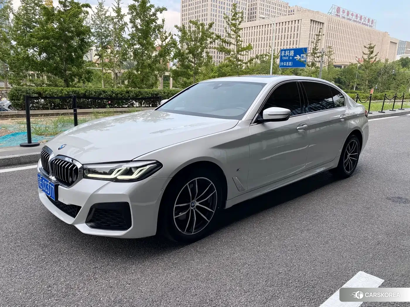 BMW 5 series 2024 Белый из Китая, фото 4