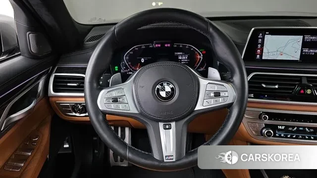 BMW 7 Series (G11) 2021 Песочный из Кореи, фото 4