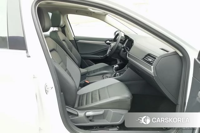 Volkswagen Sagitar 2022 Белый из Китая, фото 4