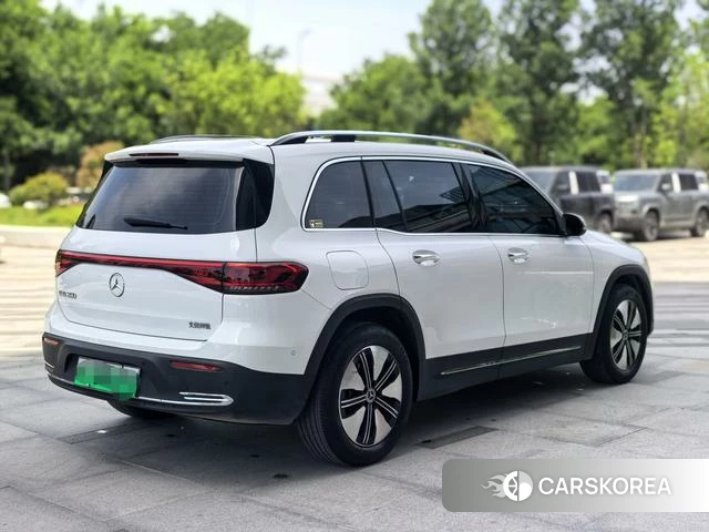 Mercedes-Benz EQB 2023 Белый из Китая, фото 4