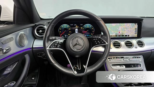 Mercedes-Benz E-Class W213 2021 Белый из Кореи, фото 4