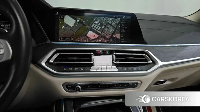 BMW X7 (G07) 2022 Белый из Кореи, фото 4