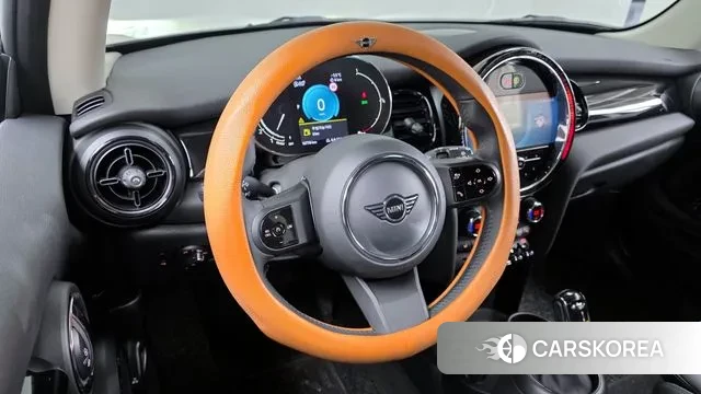 Mini Cooper 2022 Жемчужный цвет из Кореи, фото 4