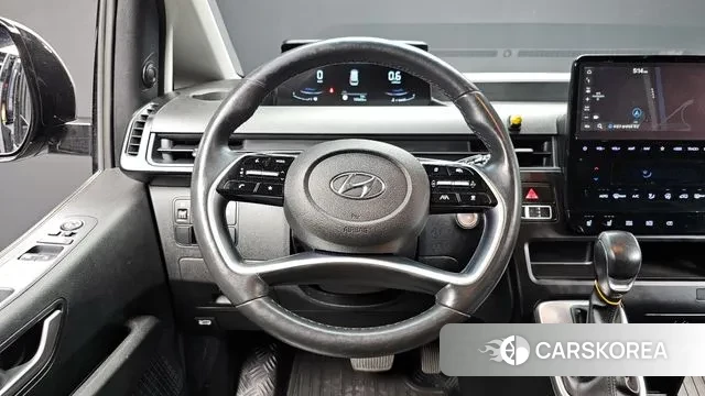 Hyundai Staria 2021 Серебристо-серый из Кореи, фото 4