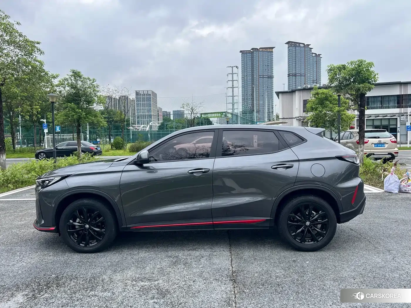 Chang'an X5 PLUS 2024 Silver/gray из Китая, фото 4