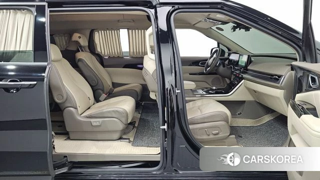 Kia Carnival 4th generation 2022 Черный из Кореи, фото 4